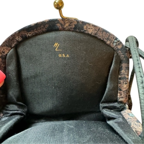 Vintage Harry Levine Velvet Paisley Kisslock Shoulder Bag Gothic Victorian Boho - Picture 6 of 8